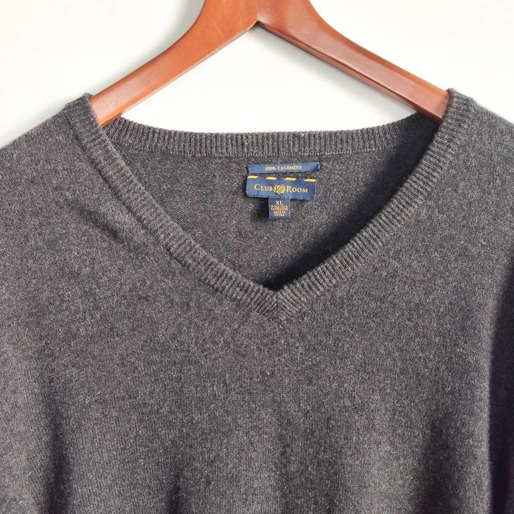 Club Room Sweater 100% Cashmere Size XL Mens V-Neck‎ Charcoal Gray Warm Preppy